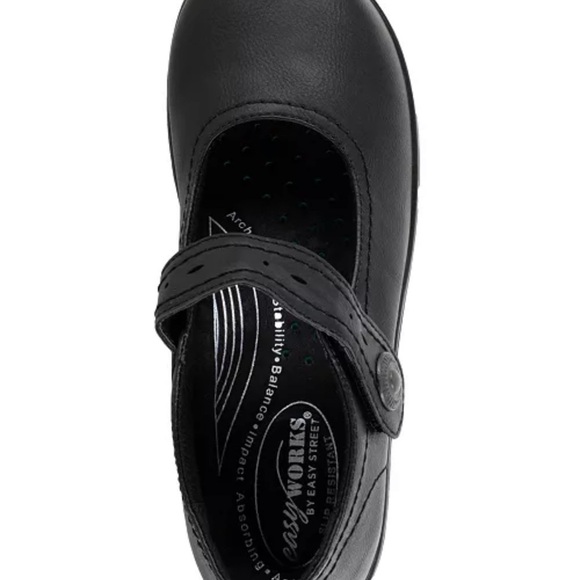 NWT Easy Street
Easy Works by Women's Letsee Mary Jane Clogs - Picture 4 of 5